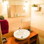 Ξενοδοχείο Dahlia 3*